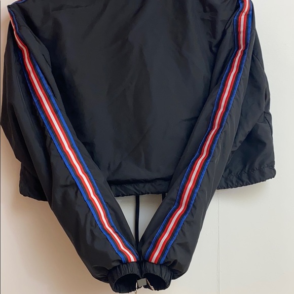 Forever 21 Junior black jacket - Picture 7 of 11